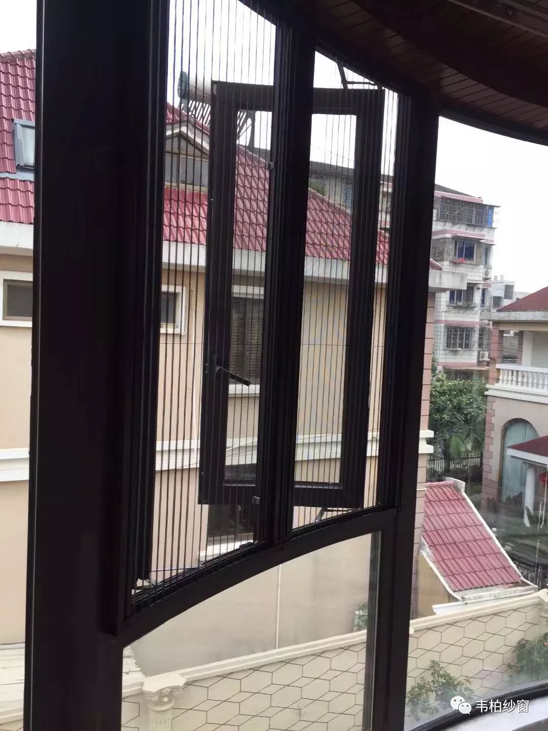 弧形門(mén)窗紗窗