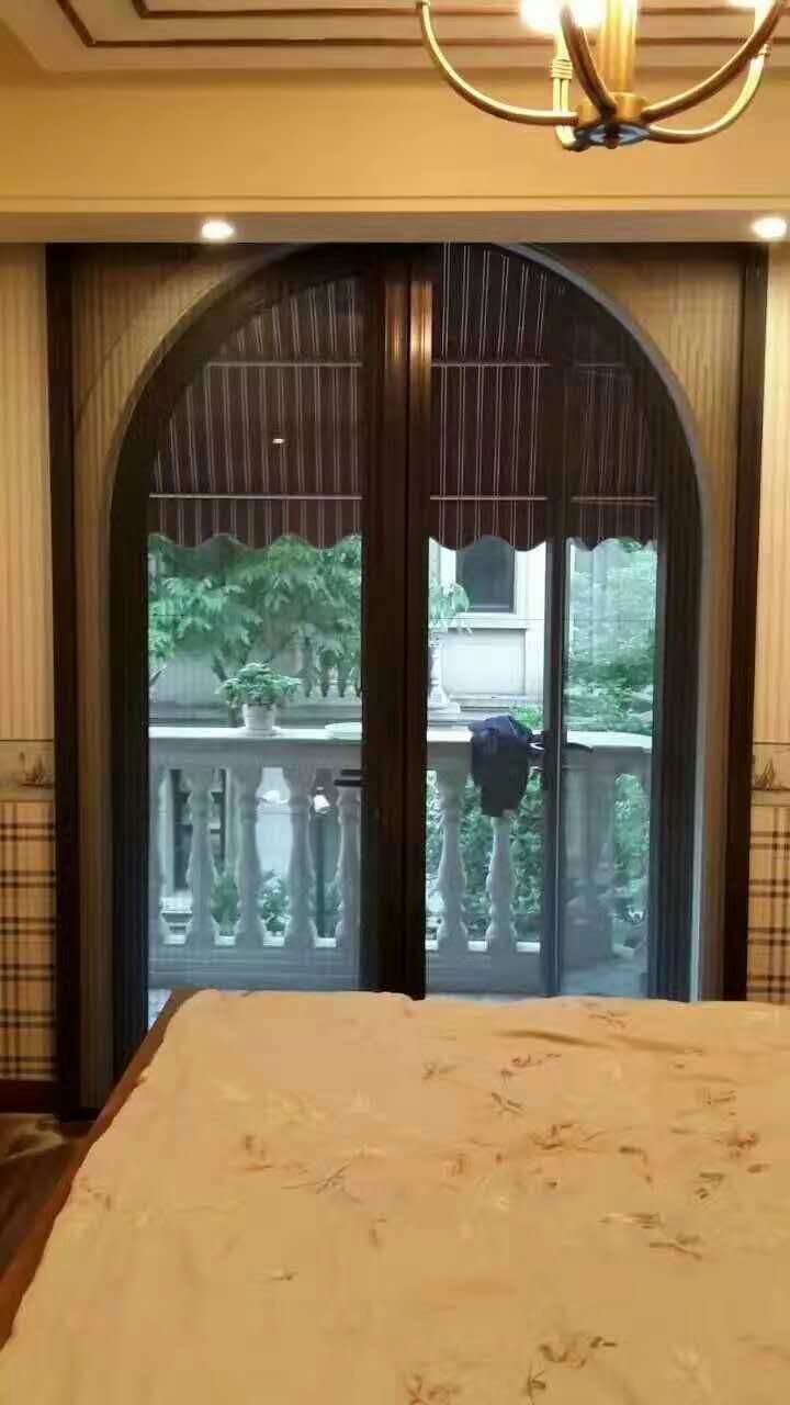 碧桂園陽(yáng)臺(tái)紗窗