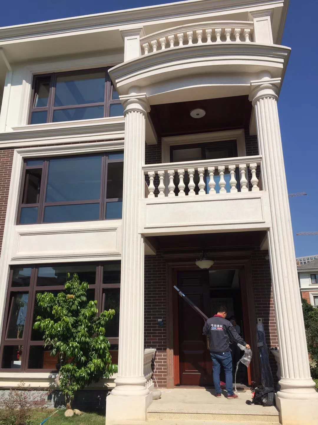 樂清上?；▓@別墅、芙蓉鎮(zhèn)別墅韋柏紗窗